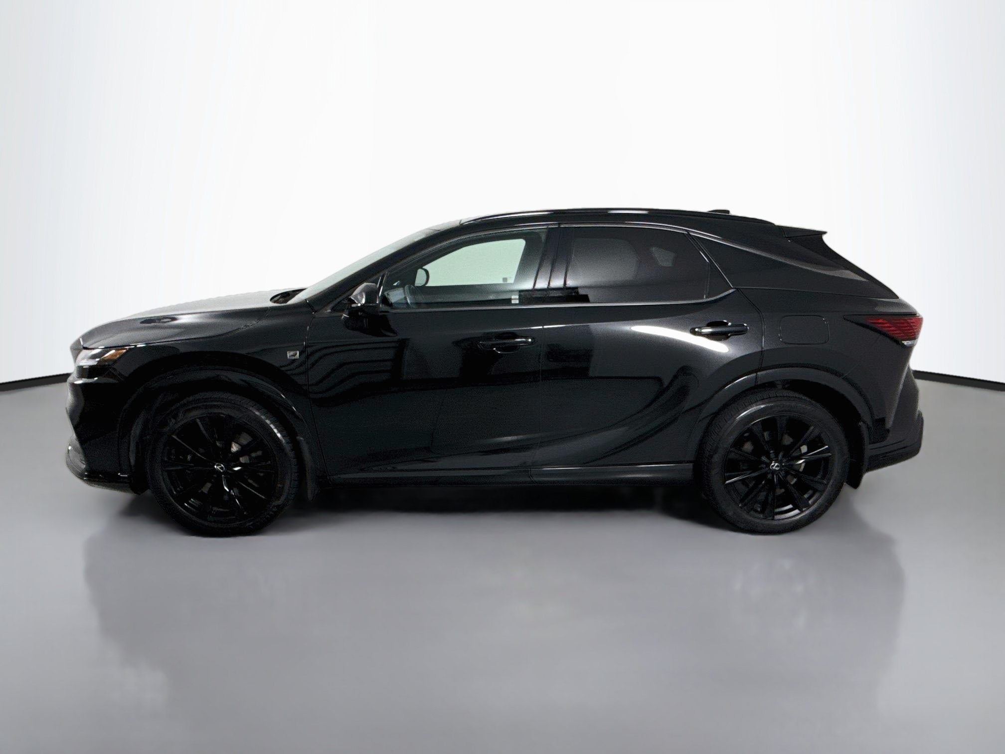 Used 2024 Lexus RX 500h F Sport w/ Convenience Package AWD/4WD image 4