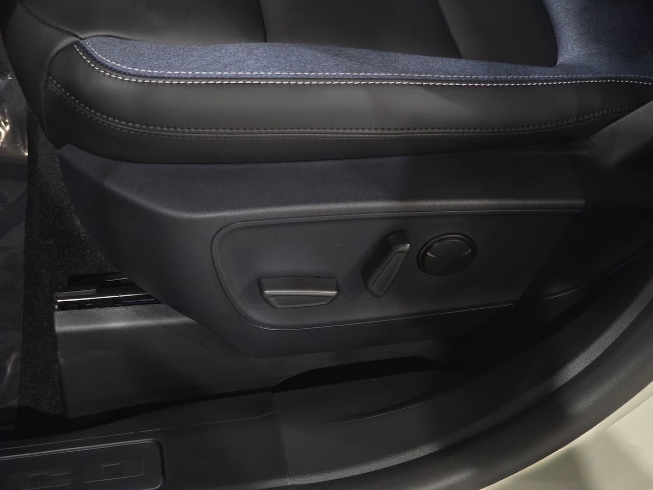 New 2025 Ford Bronco Sport Outer Banks w/ Outer Banks Tech Package+ image 18