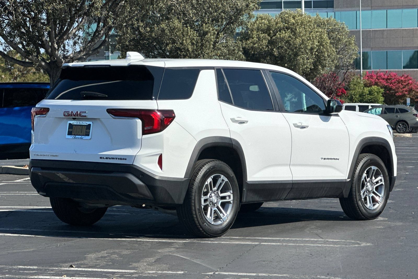Used 2026 GMC Terrain Elevation AWD/4WD image 4