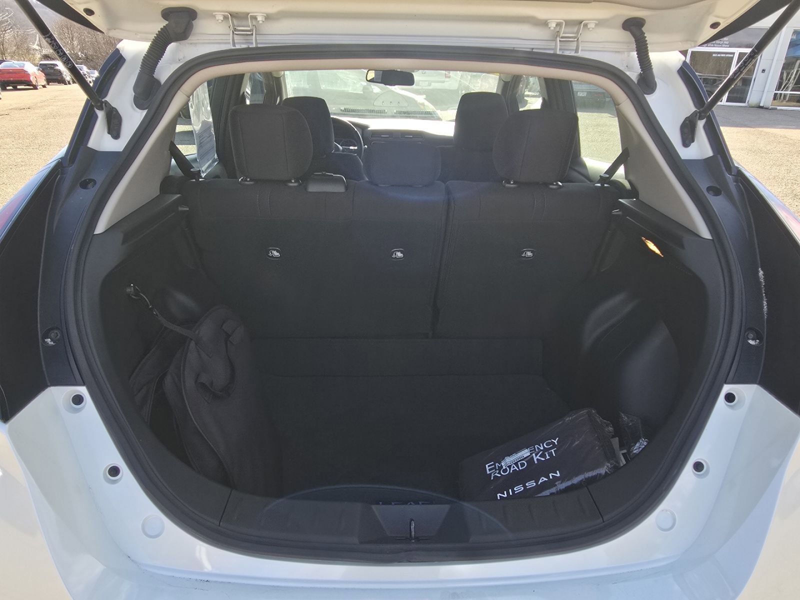 Used 2024 Nissan Leaf SV Plus image 18