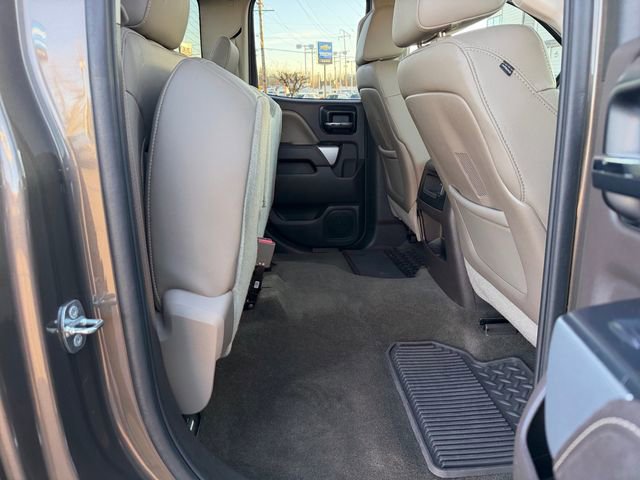 Used 2015 Chevrolet Silverado 2500 LTZ w/ LTZ Plus Package image 32