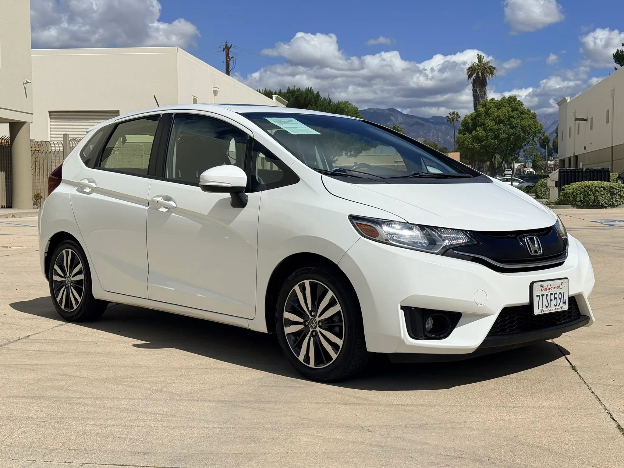 Used 2016 Honda Fit EX image 2