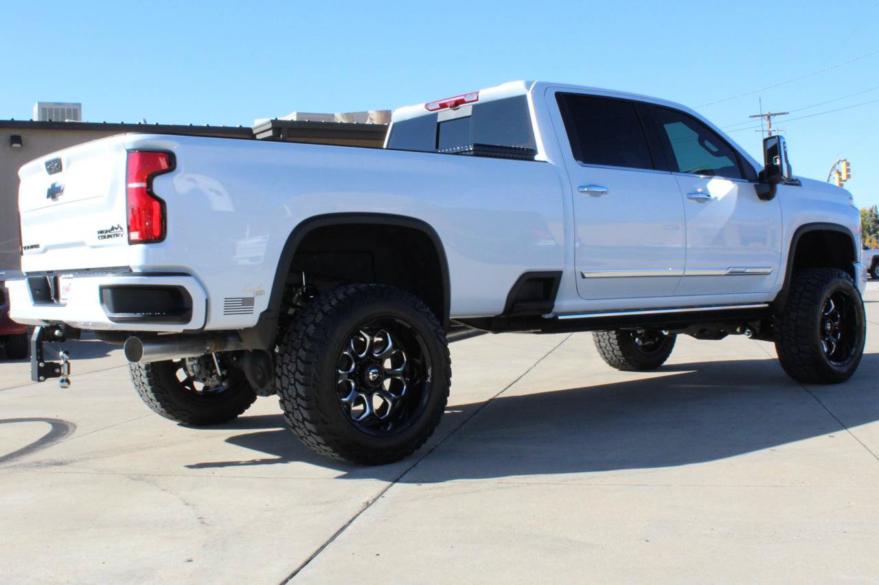 Used 2026 Chevrolet Silverado 3500 High Country w/ High Country Premium Package AWD/4WD image 20