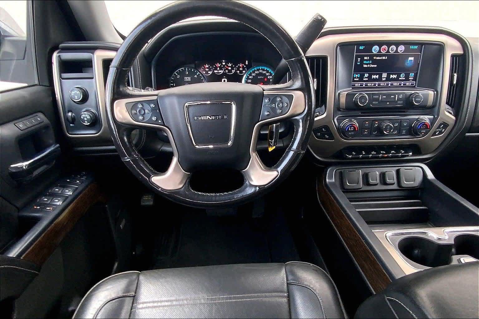 Used 2018 GMC Sierra 1500 Denali AWD/4WD image 14