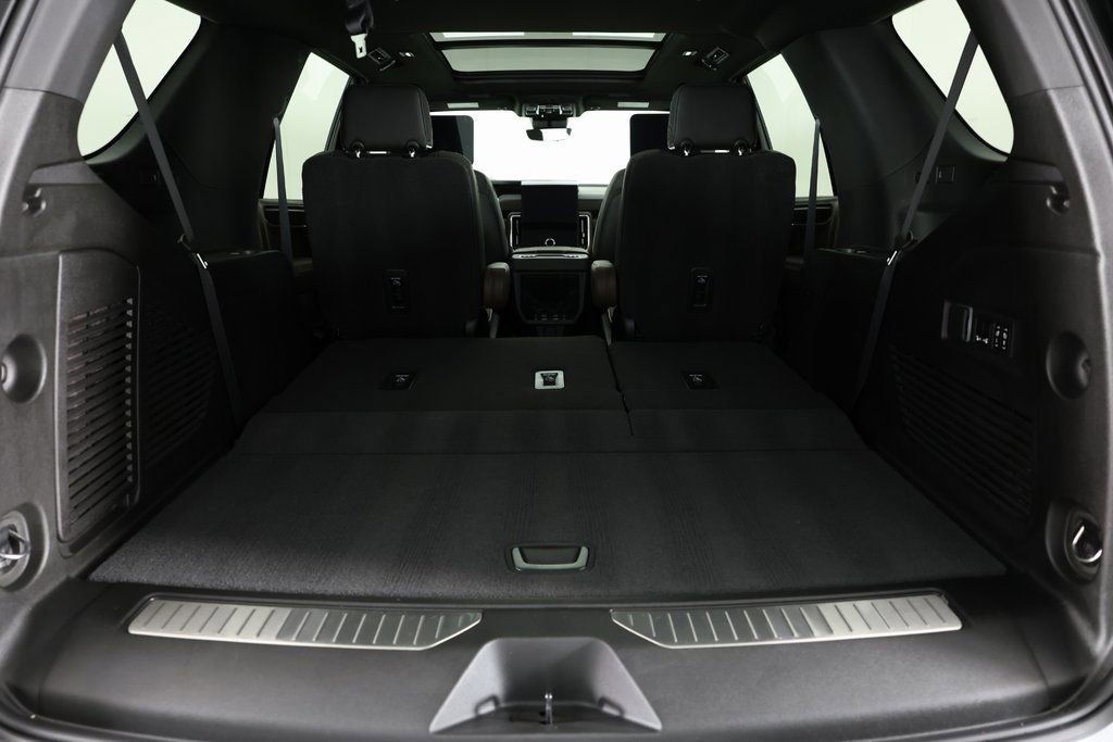 Used 2026 GMC Yukon Denali Ultimate image 15
