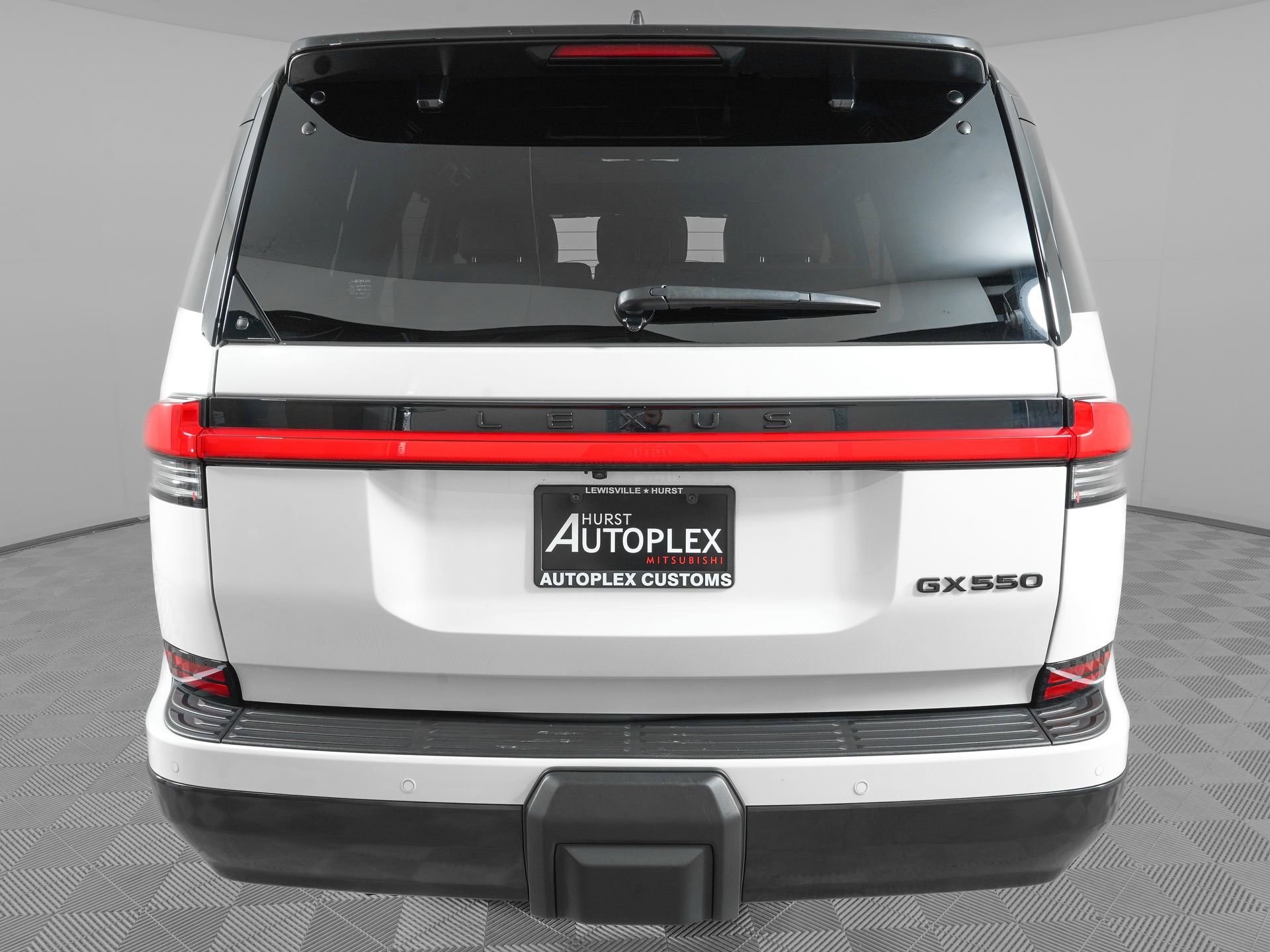 Used 2024 Lexus GX 550 w/ Accessory Package (2T) AWD/4WD image 6
