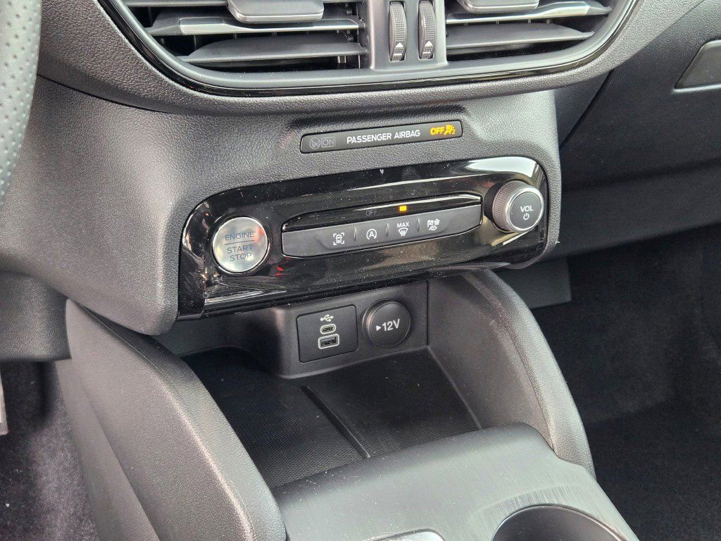 New 2026 Ford Escape ST-Line w/ Tech Pack #1 image 26