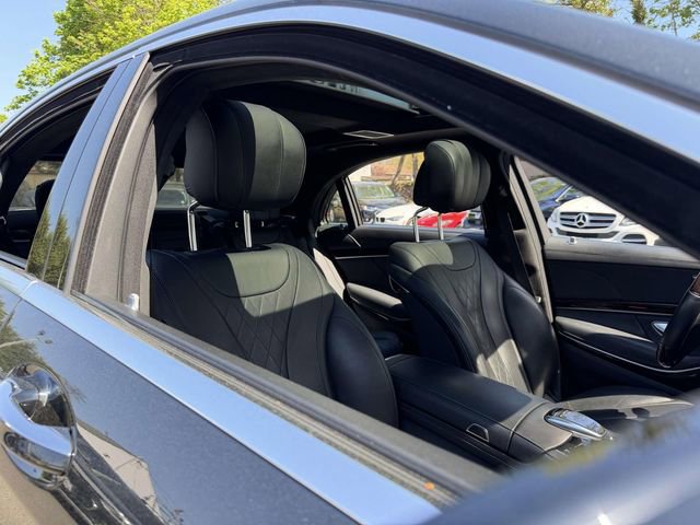 Used 2019 Mercedes-Benz S 560 4MATIC Sedan image 11