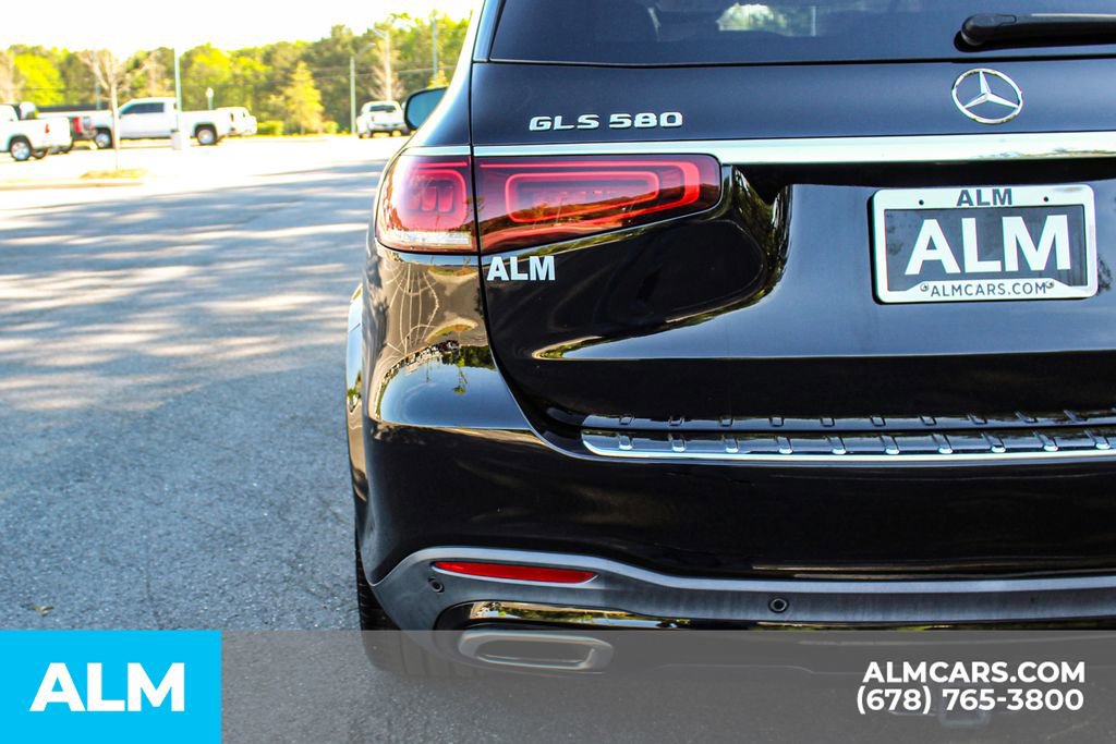 Used 2021 Mercedes-Benz GLS 580 4MATIC image 12