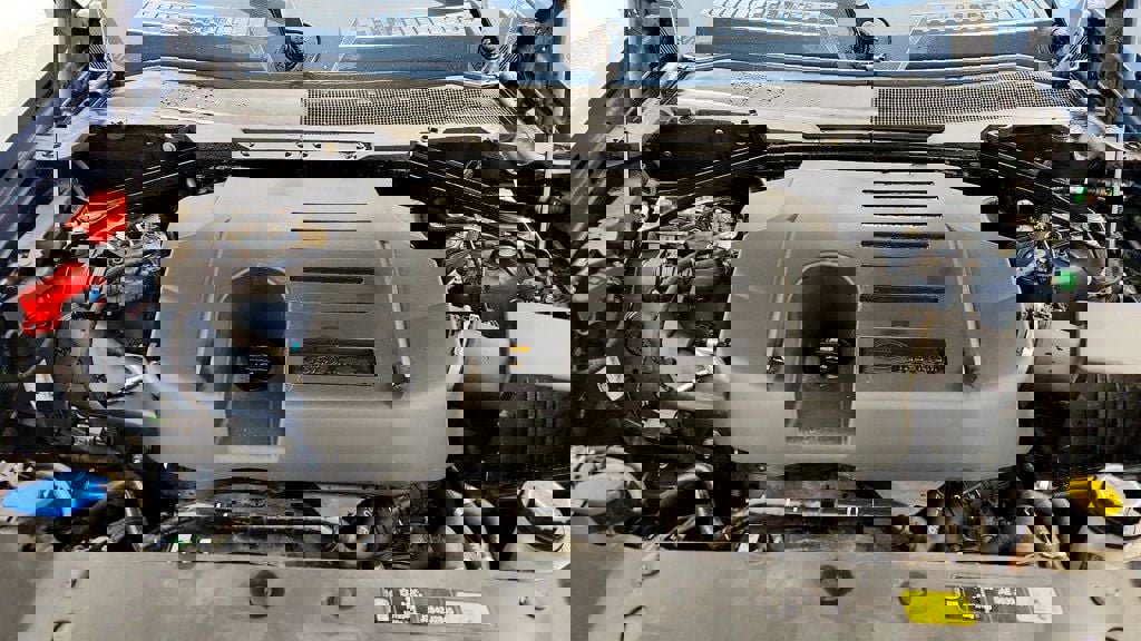 Used 2023 Land Rover Defender 110 X-Dynamic SE image 29