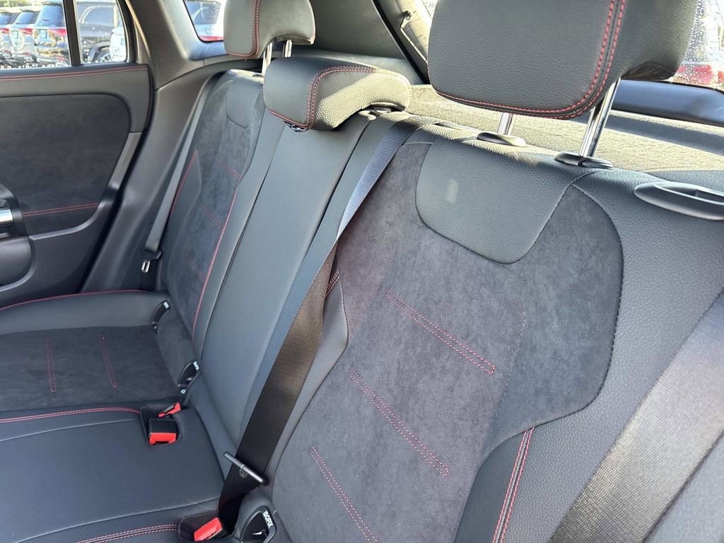 New 2026 Mercedes-Benz GLA 250 4MATIC image 14