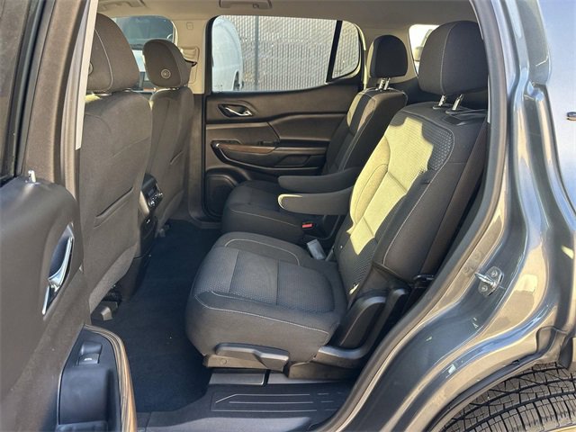 Used 2022 GMC Acadia SLE w/ Elevation Edition image 23