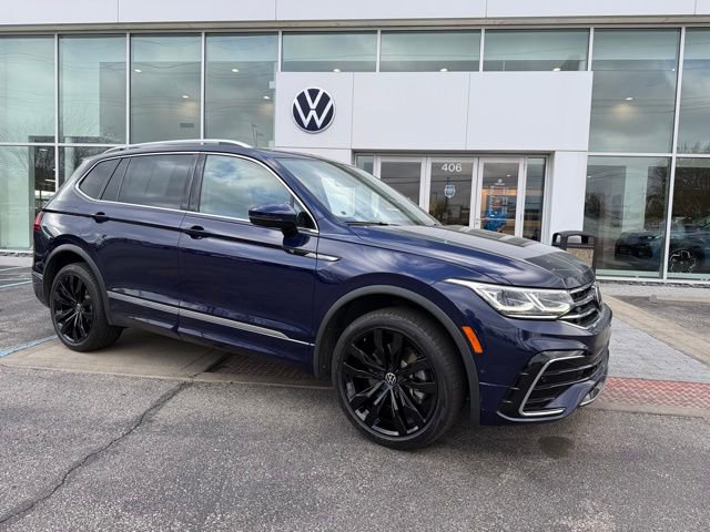 Used 2022 Volkswagen Tiguan SEL R-Line