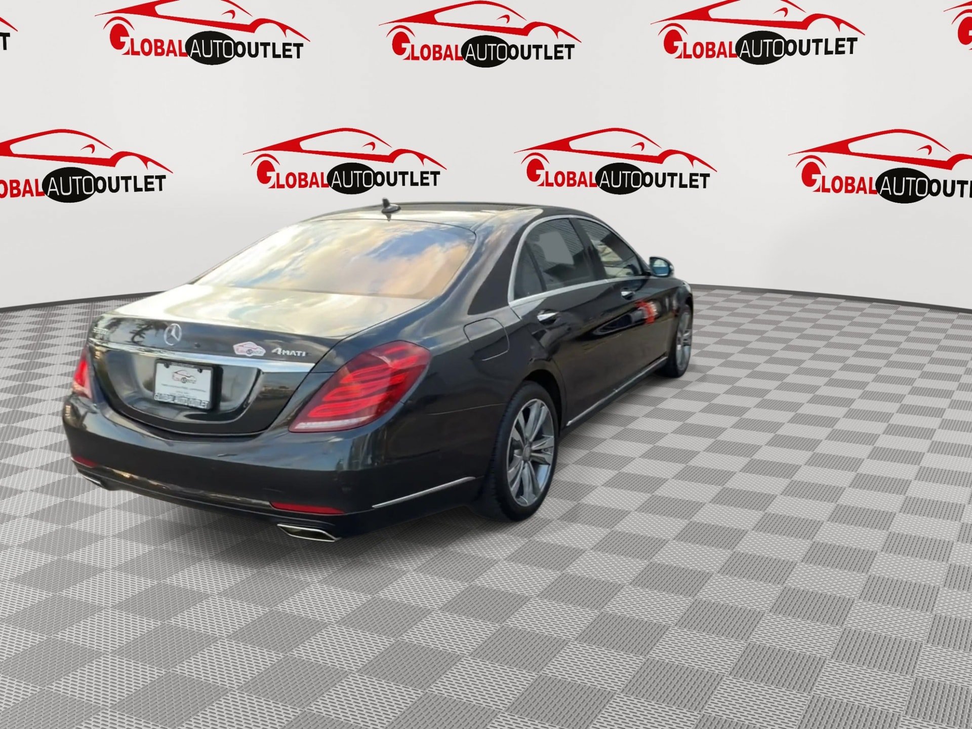 Used 2016 Mercedes-Benz S 550 4MATIC Sedan image 8