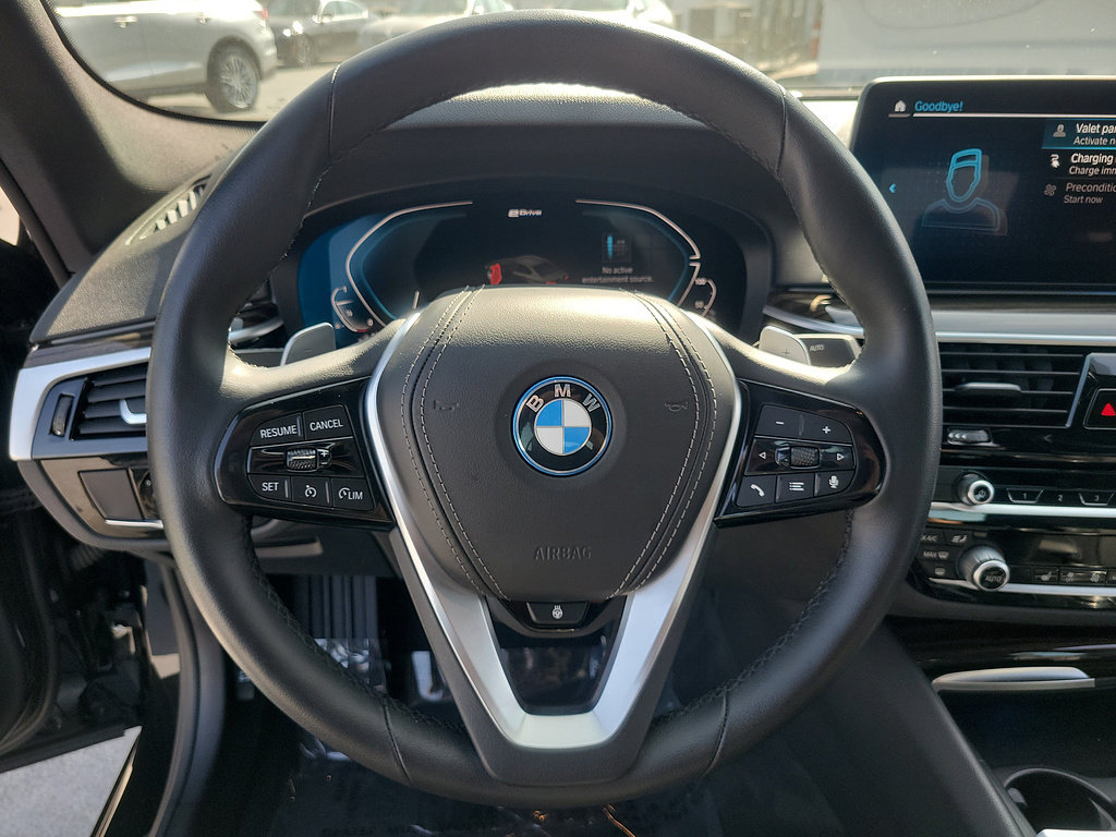 Used 2023 BMW 530e w/ Convenience Package RWD image 23