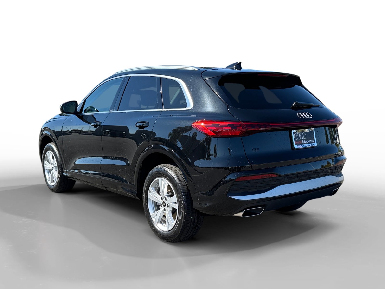 New 2025 Audi Q5 Premium image 3
