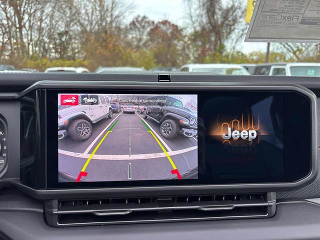 New 2026 Jeep Wrangler Unlimited Rubicon image 12