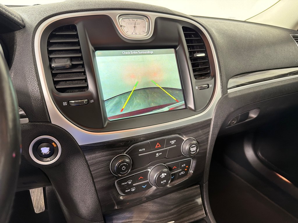Used 2019 Chrysler 300 Touring w/ Sport Appearance Package RWD image 16