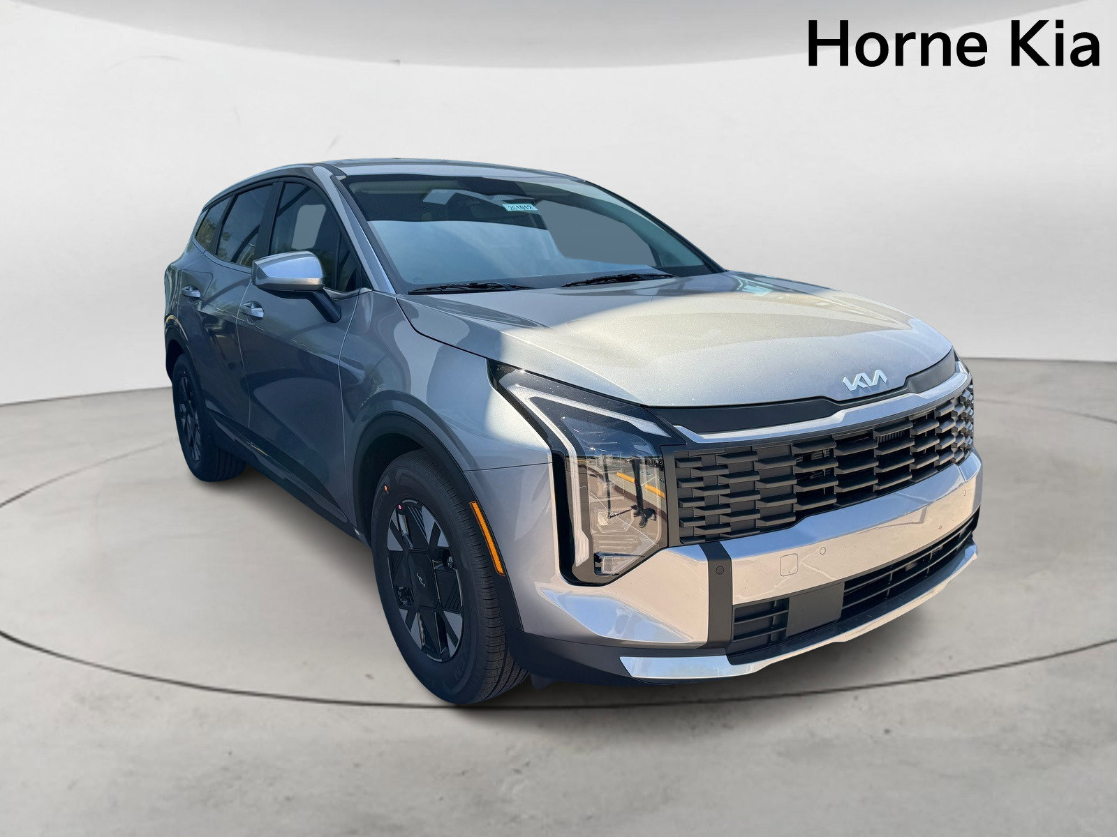New 2026 Kia Sportage LX FWD image 2