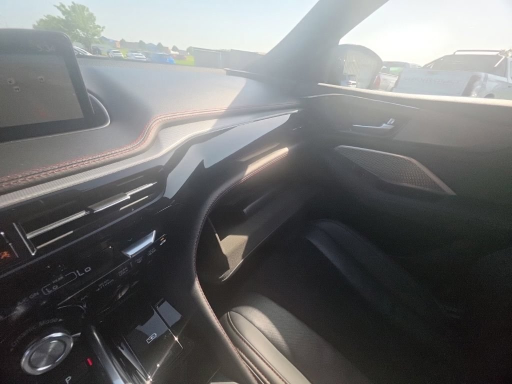 Used 2022 Acura MDX A-Spec AWD/4WD image 24