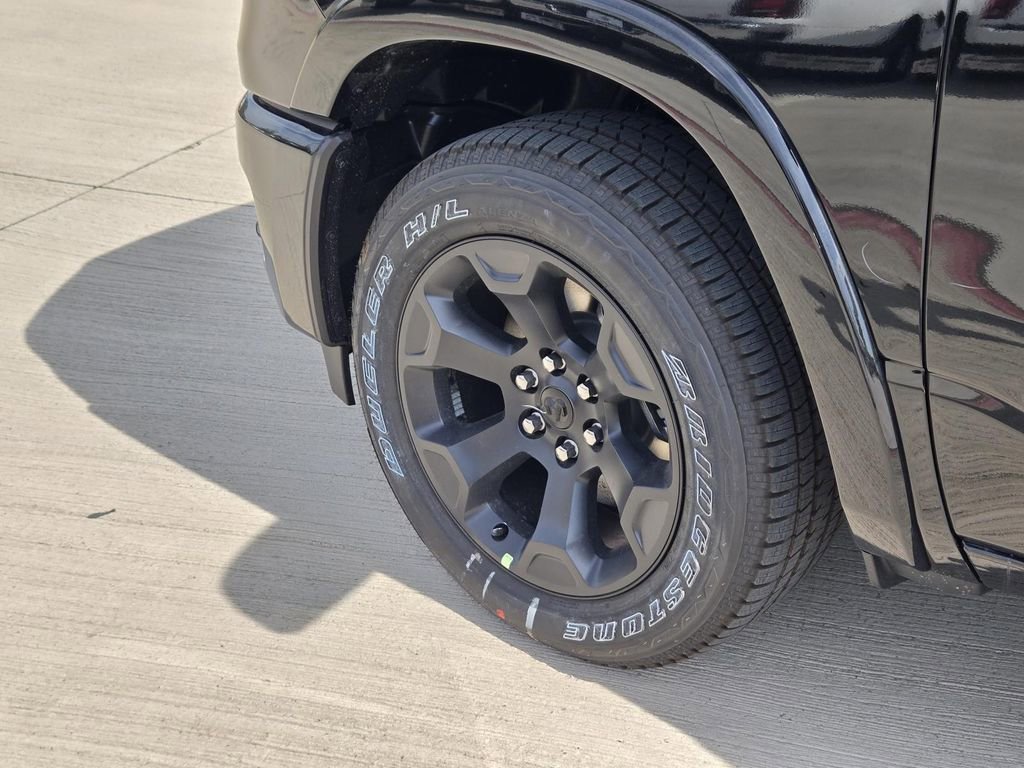 New 2026 RAM 1500 2WD Crew Cab image 8