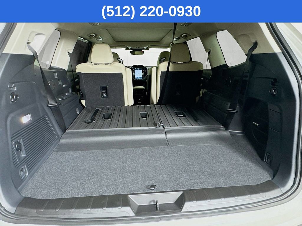 New 2025 Subaru Ascent Limited image 32