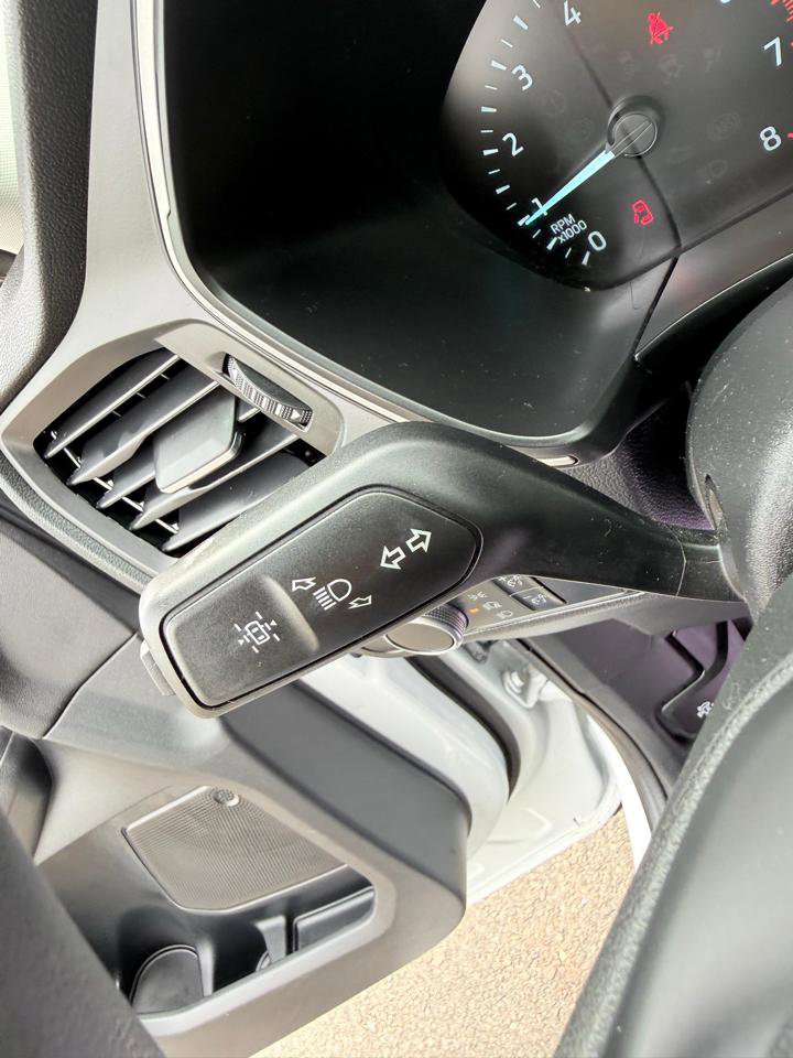 Used 2021 Ford Escape SE FWD image 18
