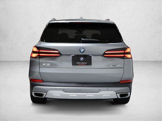 New 2026 BMW X5 xDrive50e AWD/4WD image 7