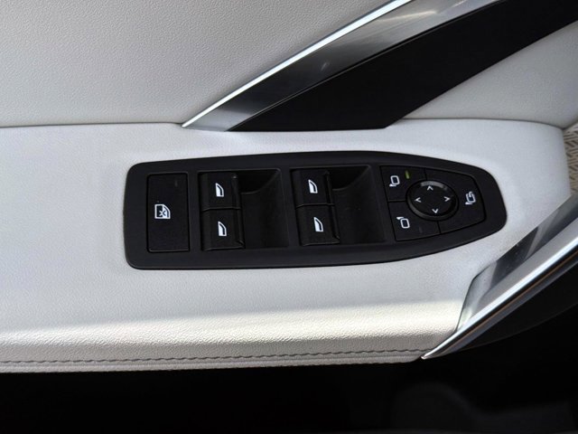 Used 2026 BMW X2 xDrive28i w/ Technology Package AWD/4WD image 19