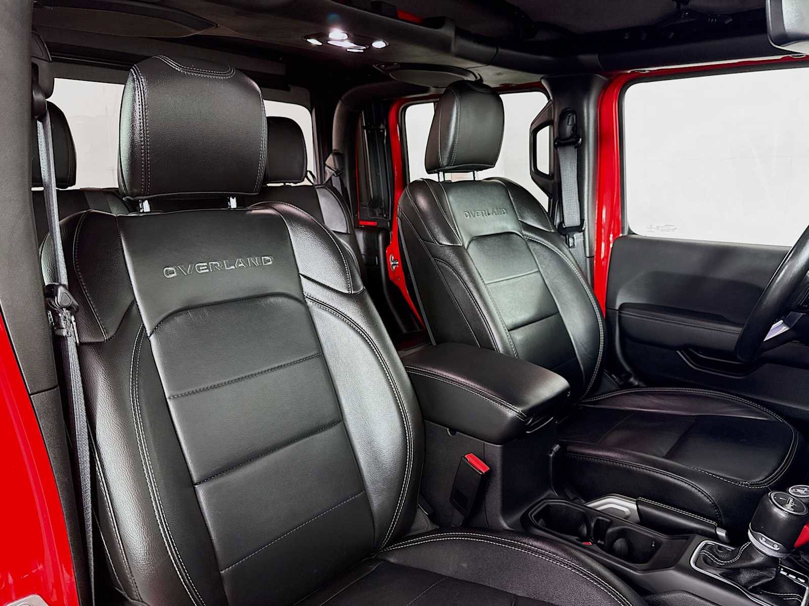 Used 2021 Jeep Gladiator Overland image 25