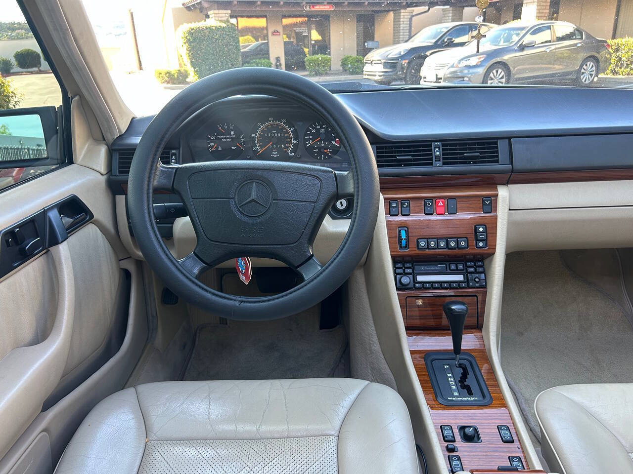 Used 1994 Mercedes-Benz E 320 Sedan image 15