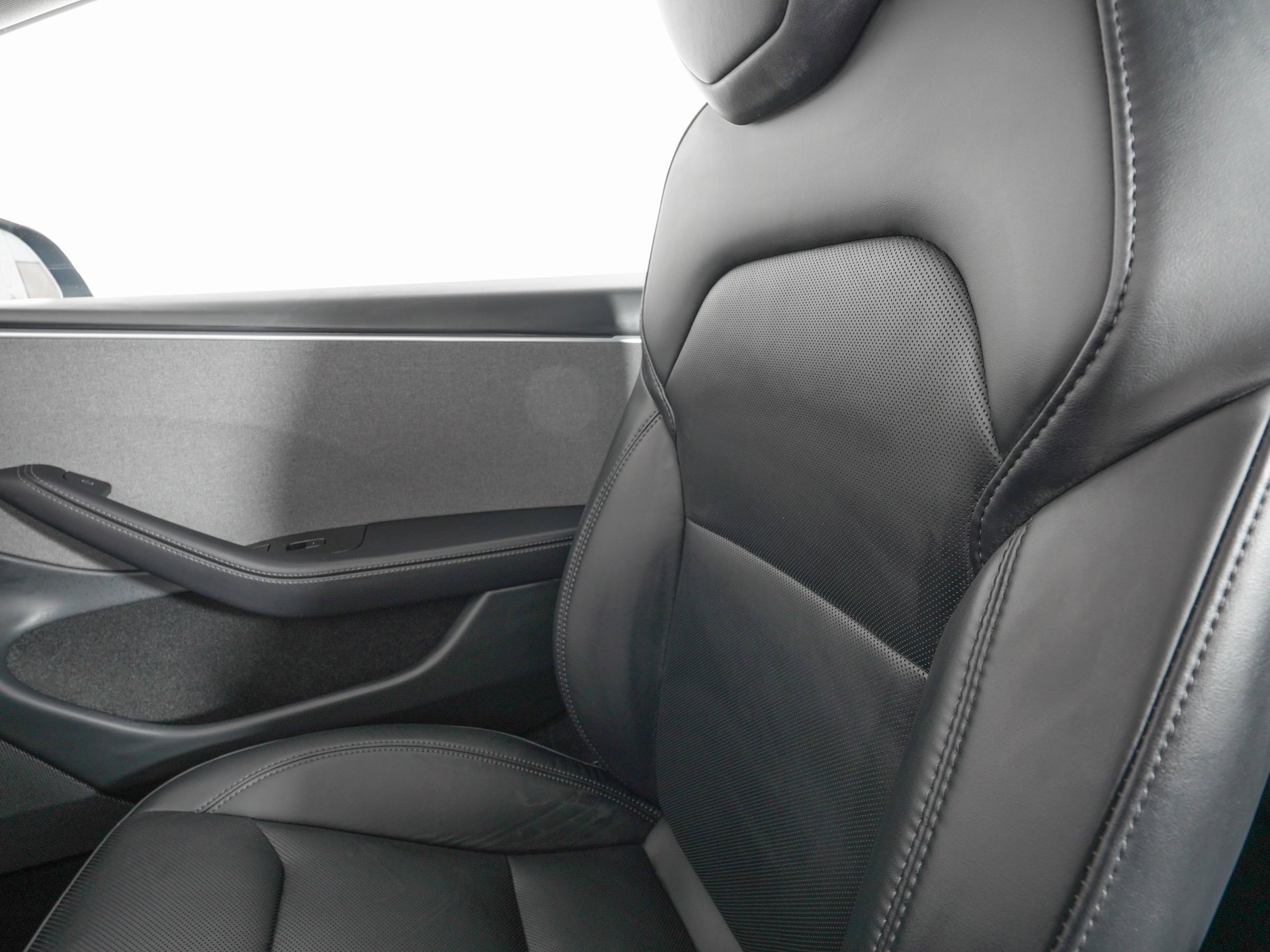 Used 2024 Tesla Model 3 Long Range image 30