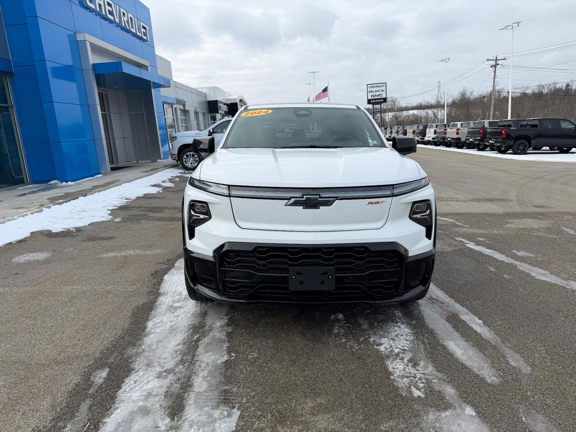 Certified 2024 Chevrolet Silverado EV RST image 8