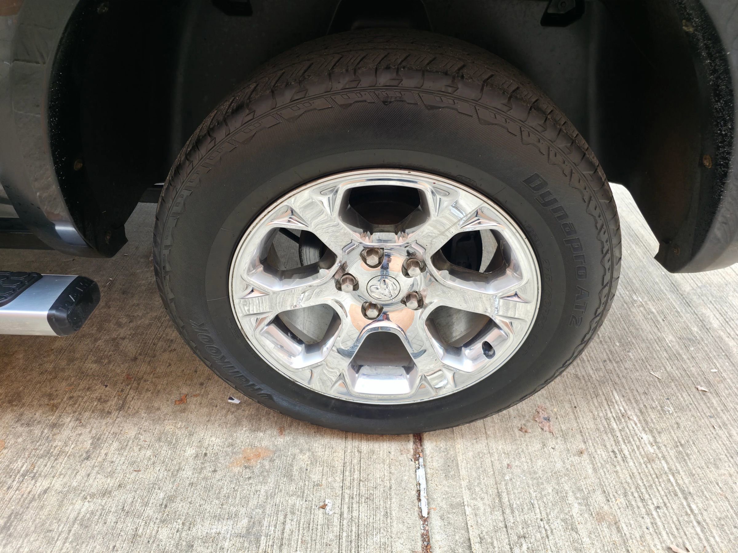 Used 2016 RAM 1500 Laramie w/ Convenience Group AWD/4WD image 26