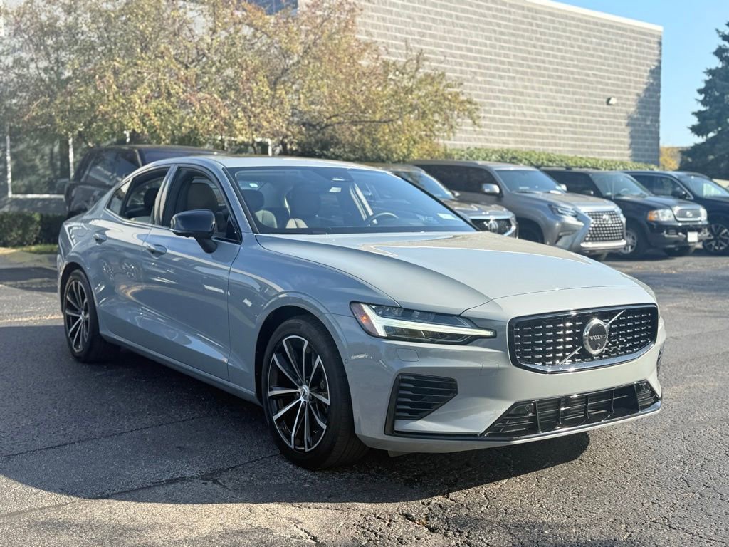 Used 2025 Volvo S60 T8 Plus w/ Climate Package image 5