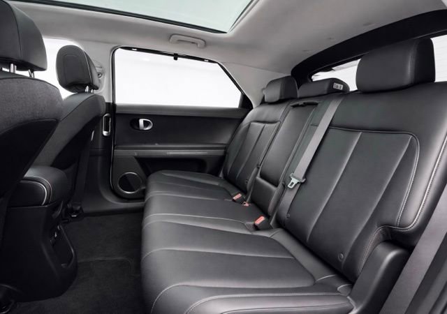 Used 2024 Hyundai Ioniq 5 Limited image 14