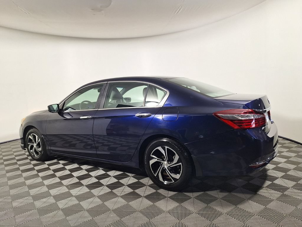 Used 2017 Honda Accord LX image 7