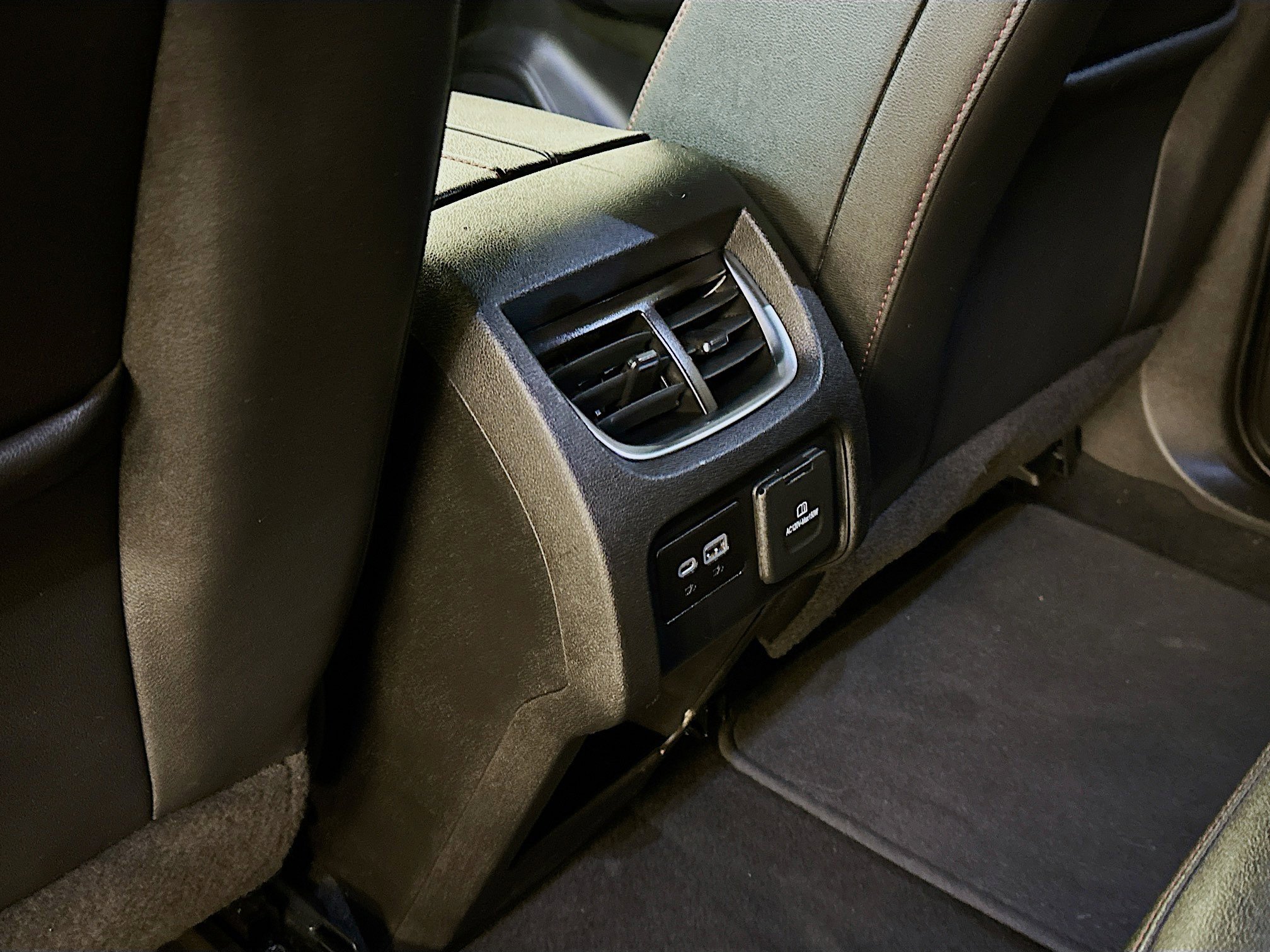 Used 2021 Chevrolet Blazer RS w/ Enhanced Convenience Package image 29