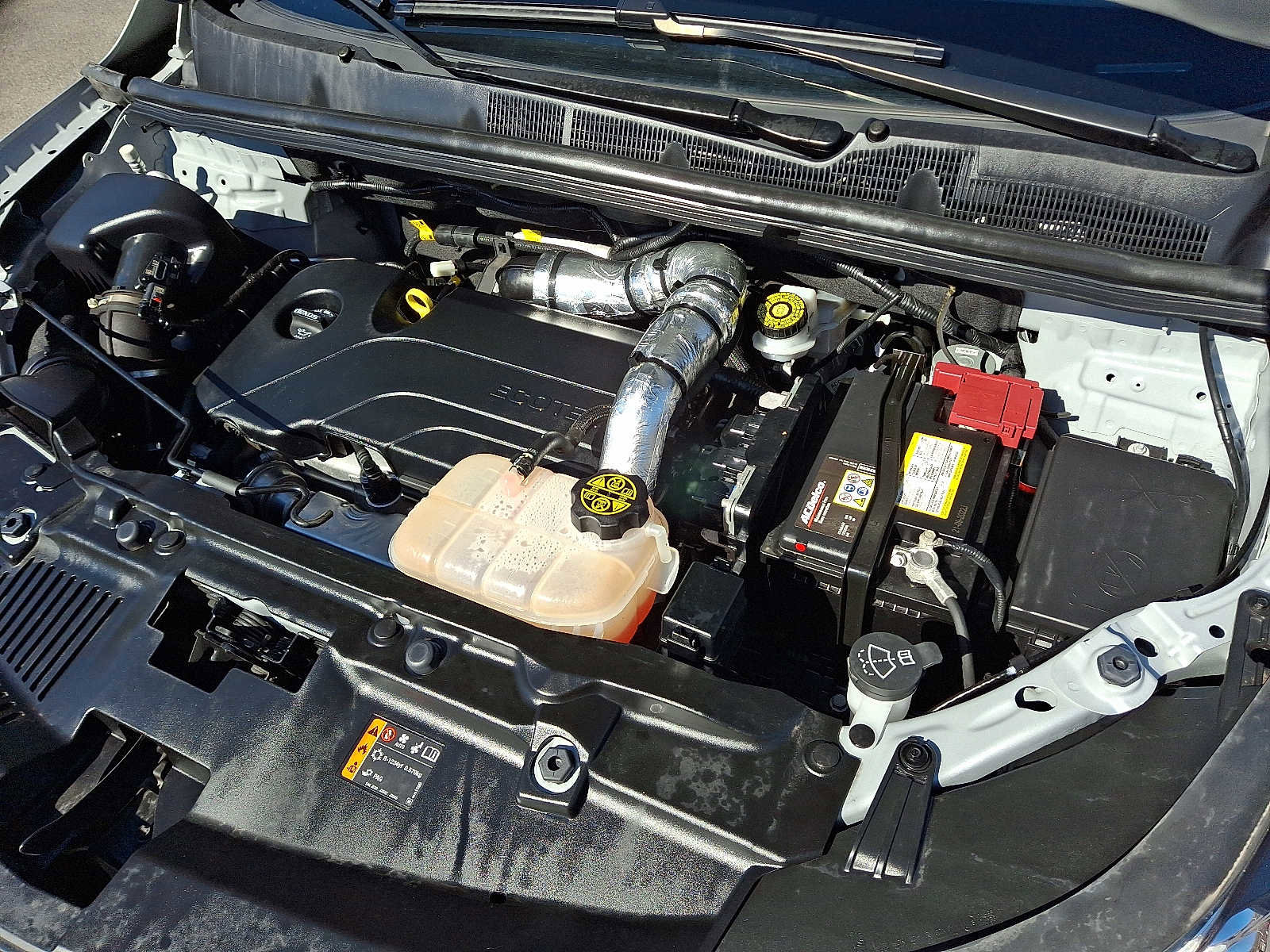 Used 2022 Chevrolet Trax LT w/ LT Convenience Package image 27