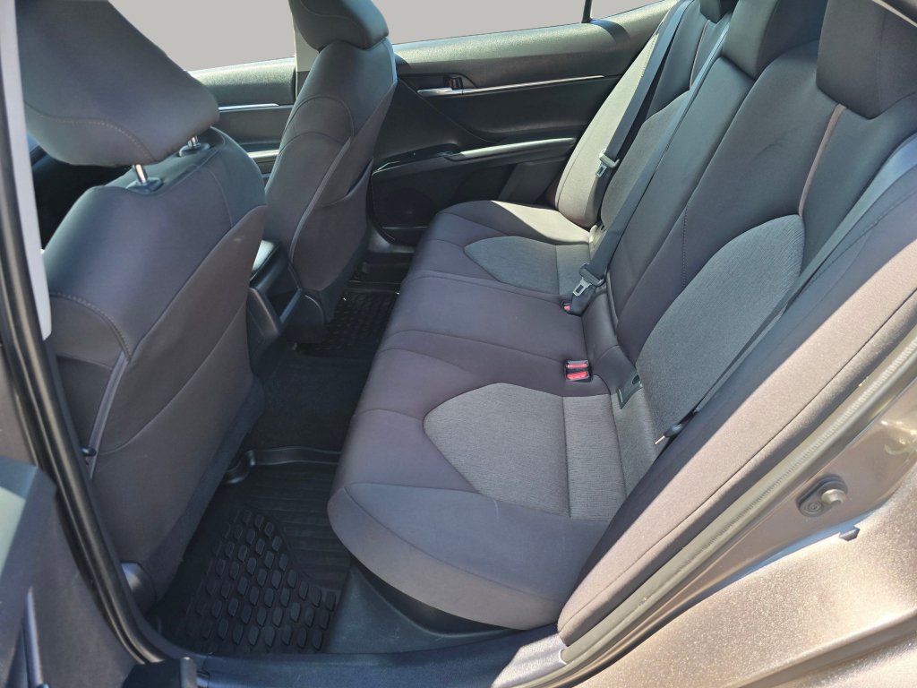 Used 2020 Toyota Camry LE FWD image 24