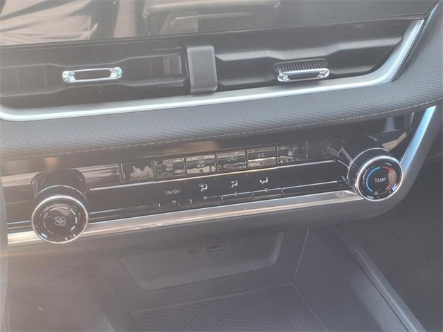 New 2026 Chevrolet Equinox LT image 14