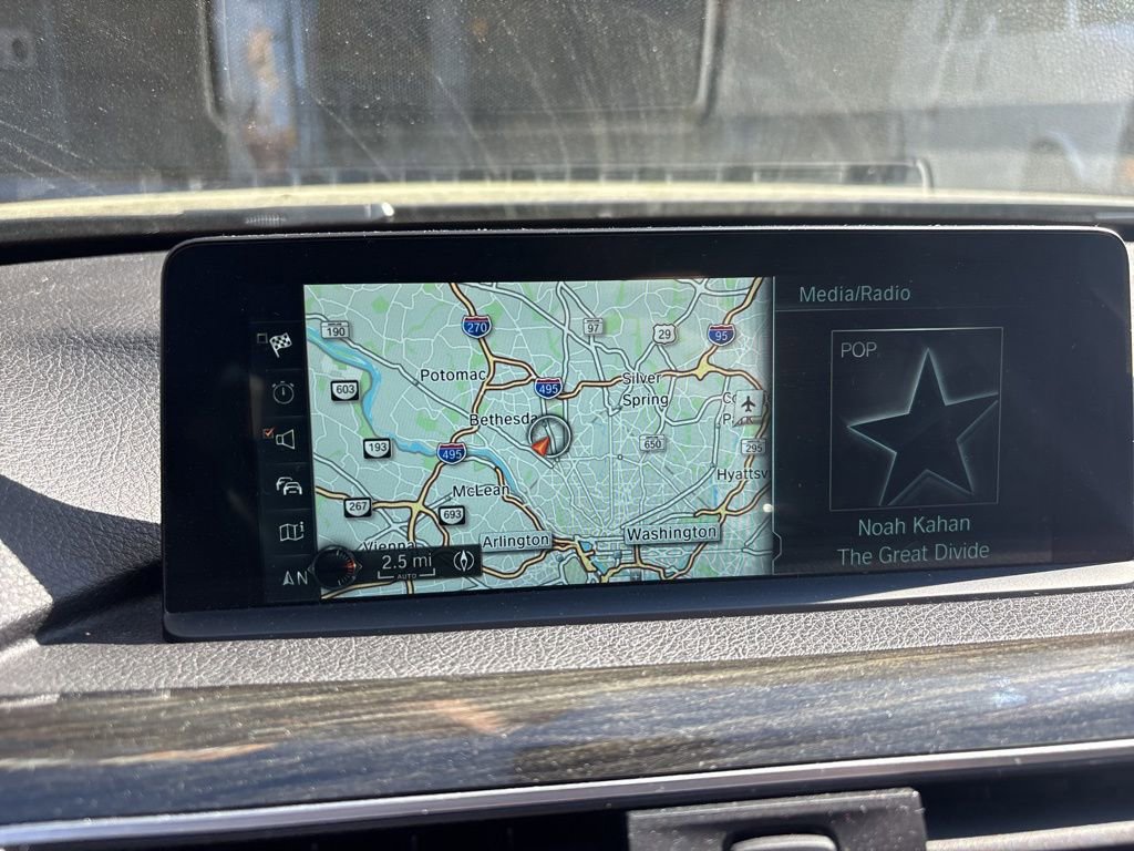 Used 2017 BMW 330i xDrive Wagon image 17