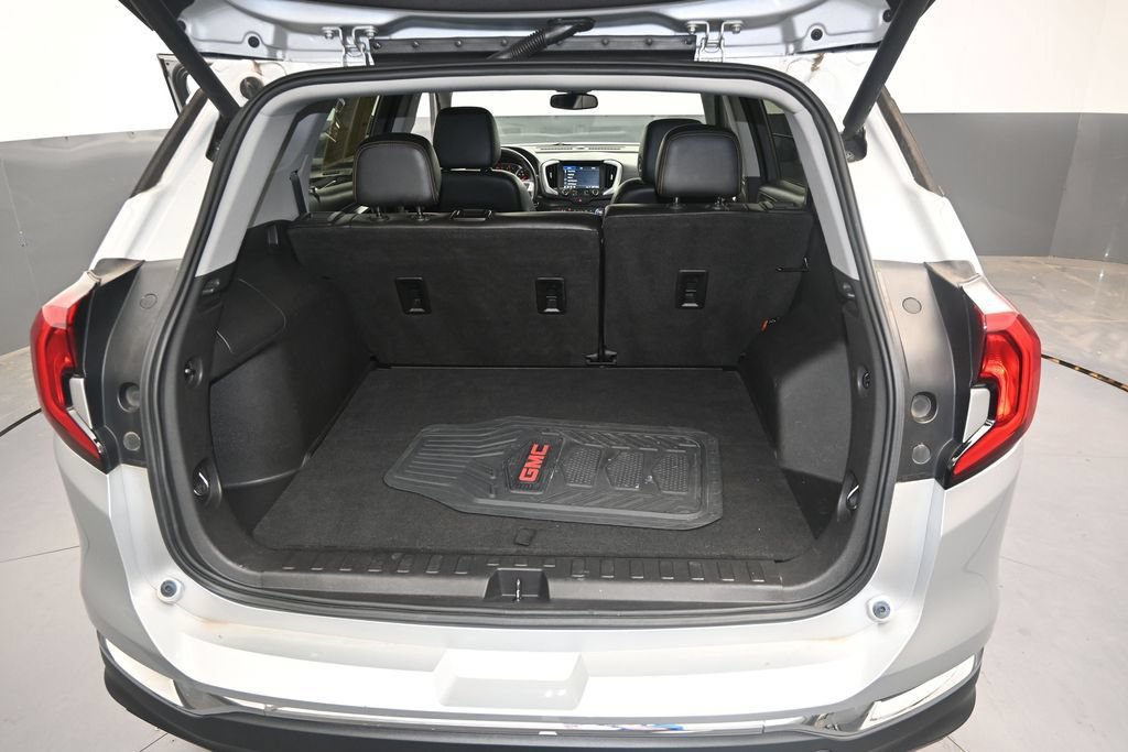 Used 2021 GMC Terrain SLT AWD/4WD image 14