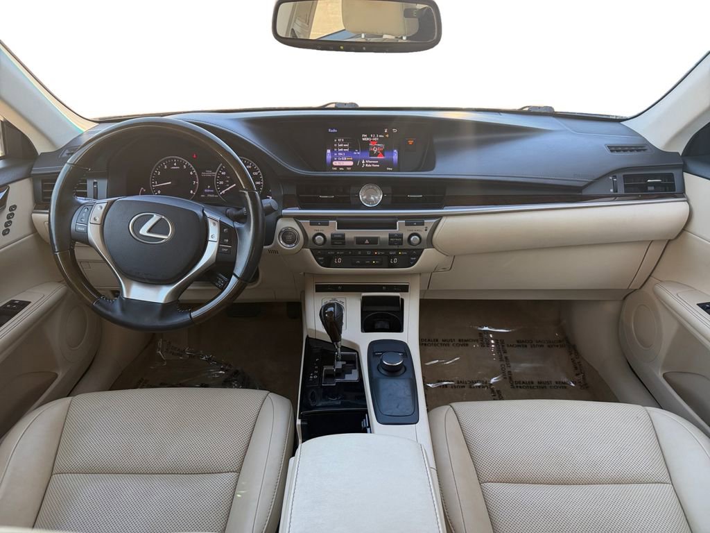 Used 2015 Lexus ES 350 w/ Premium Package image 10