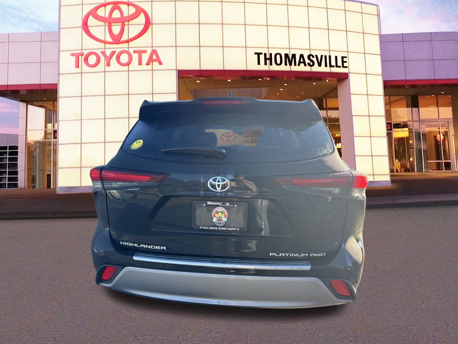 New 2025 Toyota Highlander Platinum AWD/4WD image 6