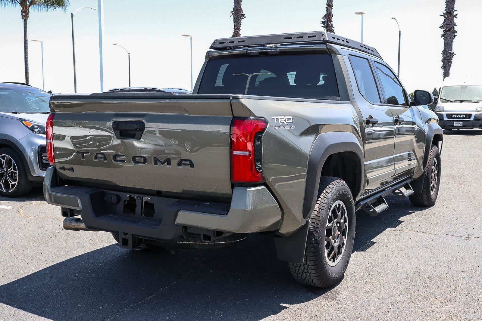 Used 2024 Toyota Tacoma TRD Off-Road AWD/4WD image 11