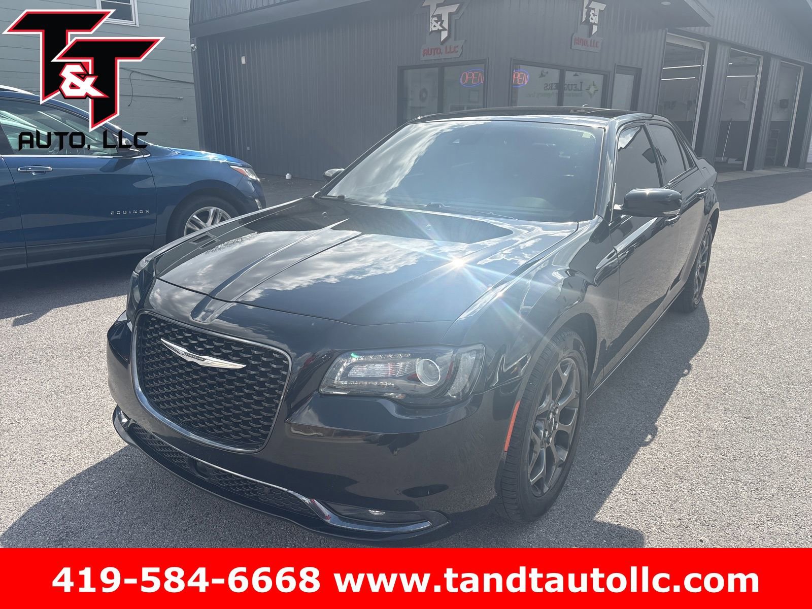 Used 2018 Chrysler 300 S w/ 300S Premium Group image 1