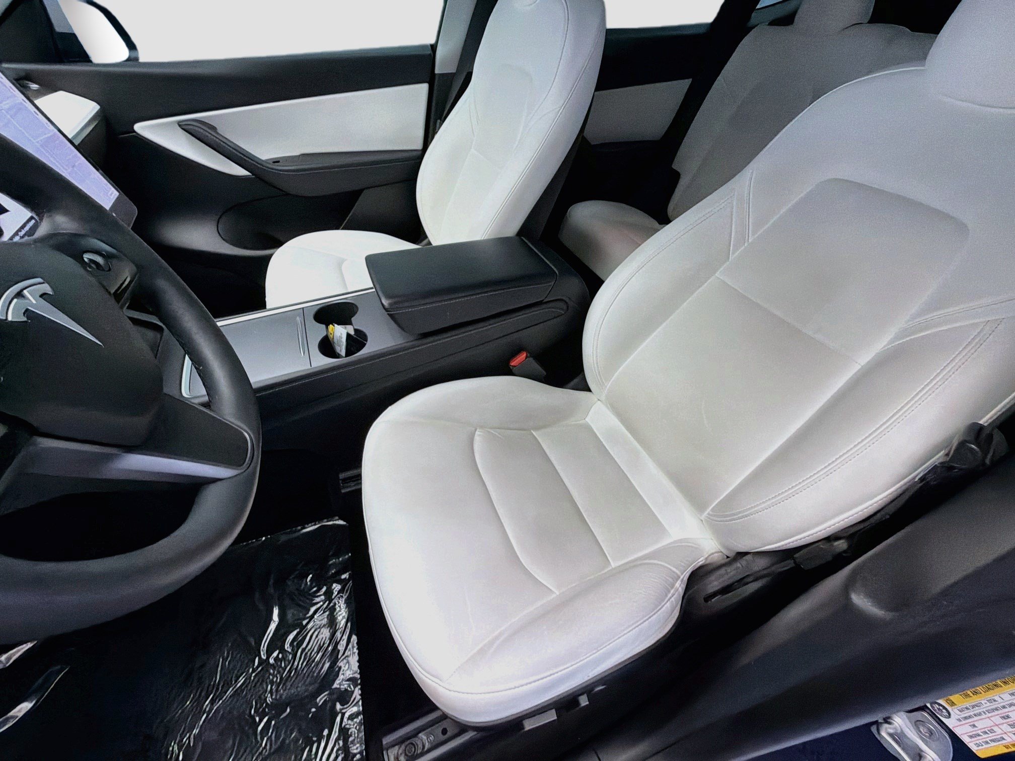 Used 2022 Tesla Model Y Performance AWD/4WD image 11