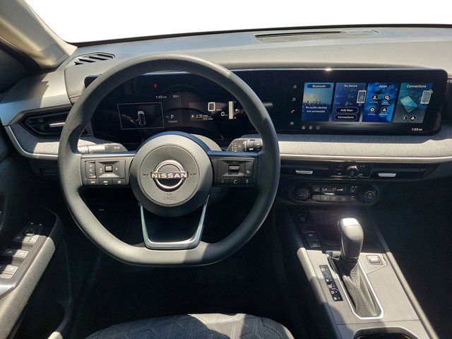 New 2026 Nissan Kicks SV w/ SV Premium Package FWD image 24