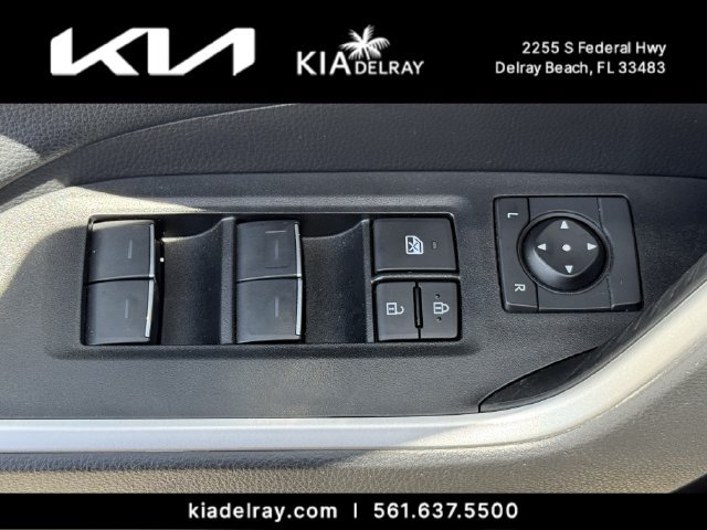 Used 2023 Toyota RAV4 Limited FWD image 17